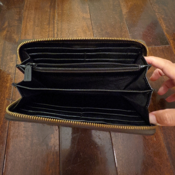 Rebecca Minkoff Embossed Nubuck Zip Around Wallet - Picture 4 of 5